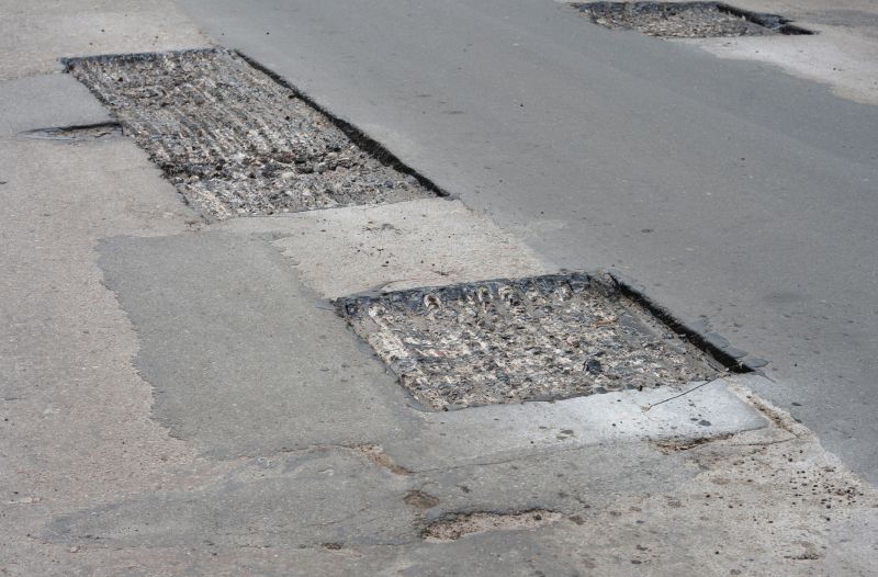 Signs Your Asphalt Surface Needs Professional Repair